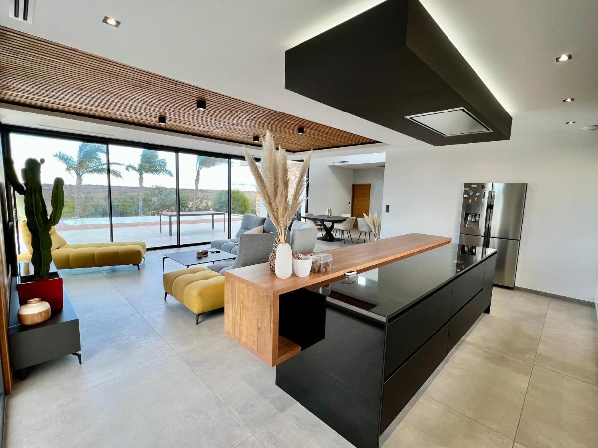 Saint-Nazaire  Villa D'Exception Avec Piscine A Debordement - Vue Panoramique מראה חיצוני תמונה